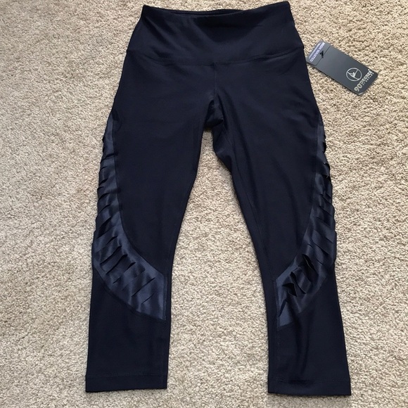 NWT! 90 DEGREES by reflex size S cut out leggings - Picture 1 of 10